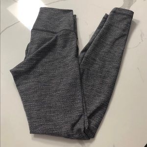 Lululemon High Rise Wunder Under sz 4